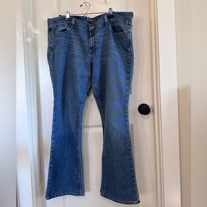 Old Navy jeans. Size 18